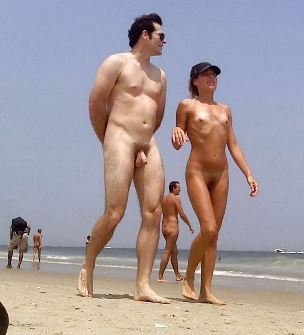 Nudity male beach pic compilation