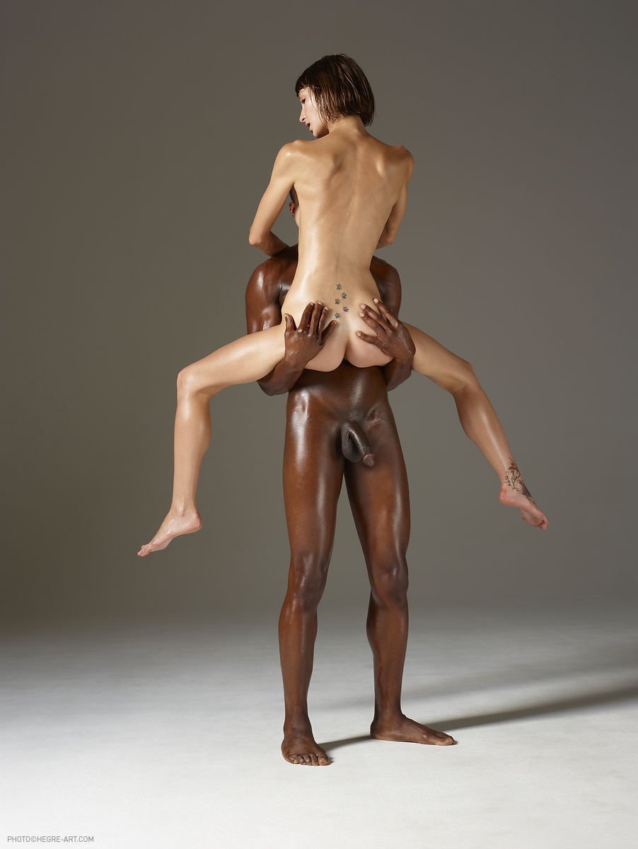 Photo shoot with naked nude Negro