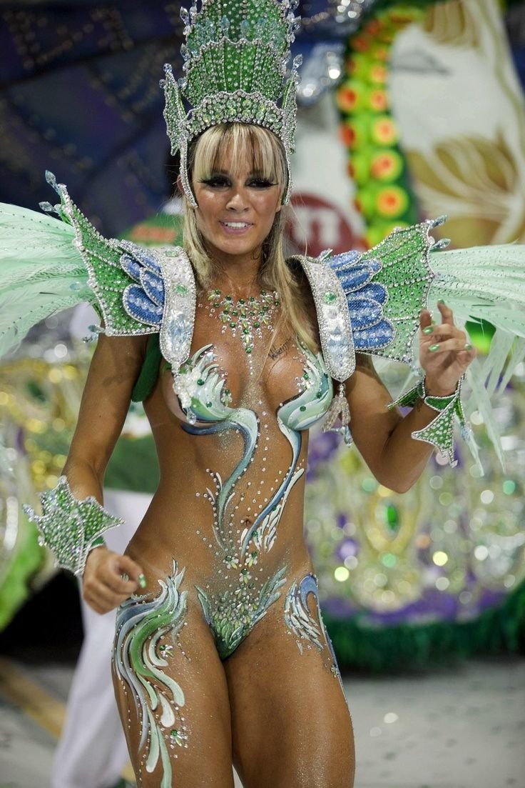 Brazilian carnival Tarin Lopez