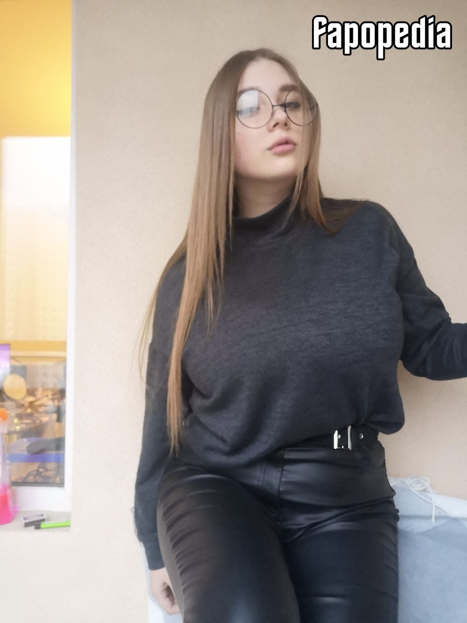 Anastasia Lozhkin Bidonotred Lucy Laistner