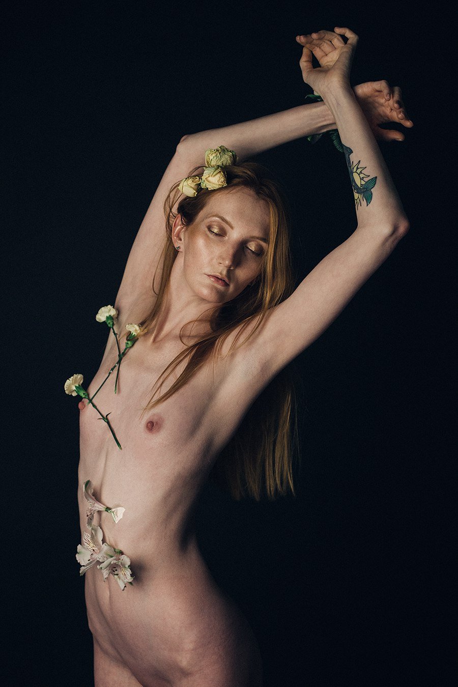 Olga Ushakova is naked