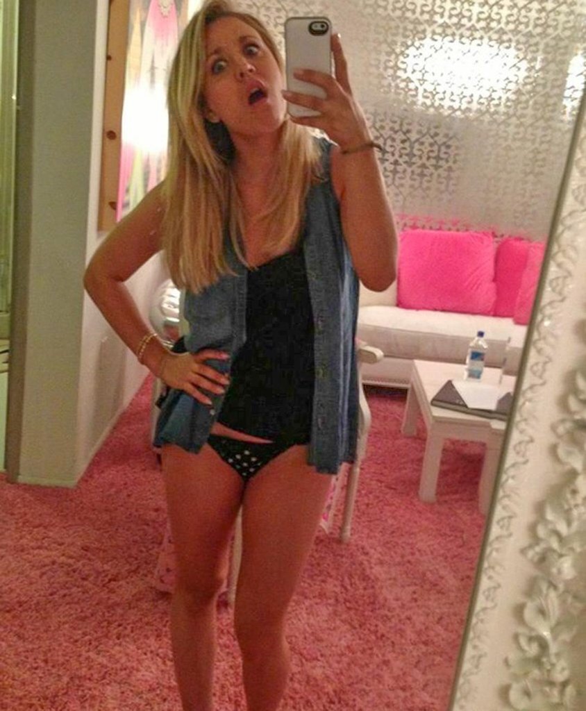 Kayley Kuoko Leaked