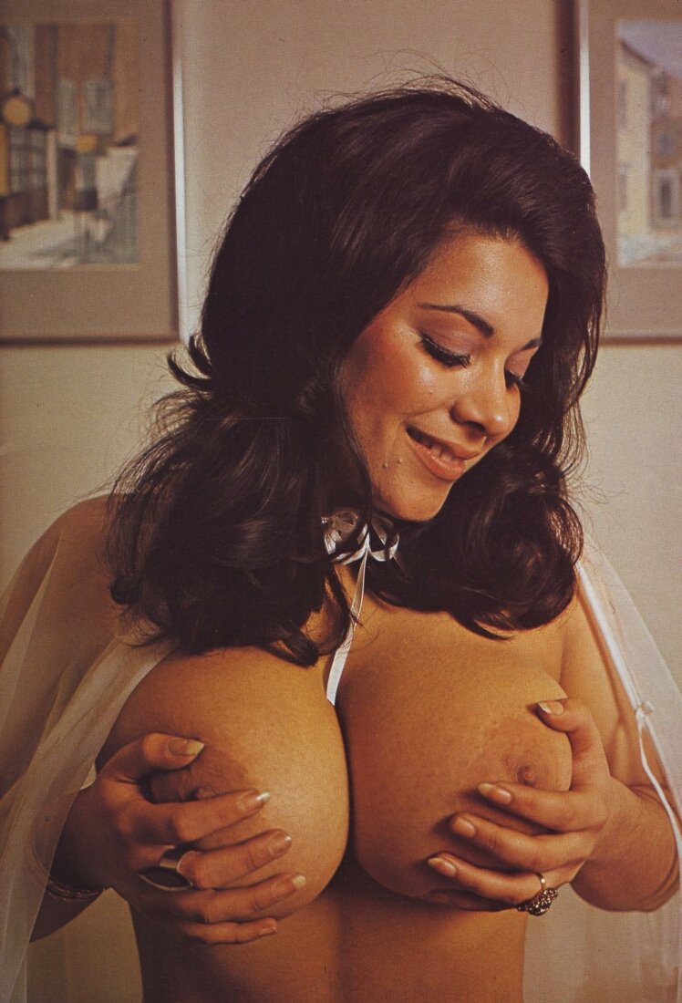 Naked women in the soul of retro