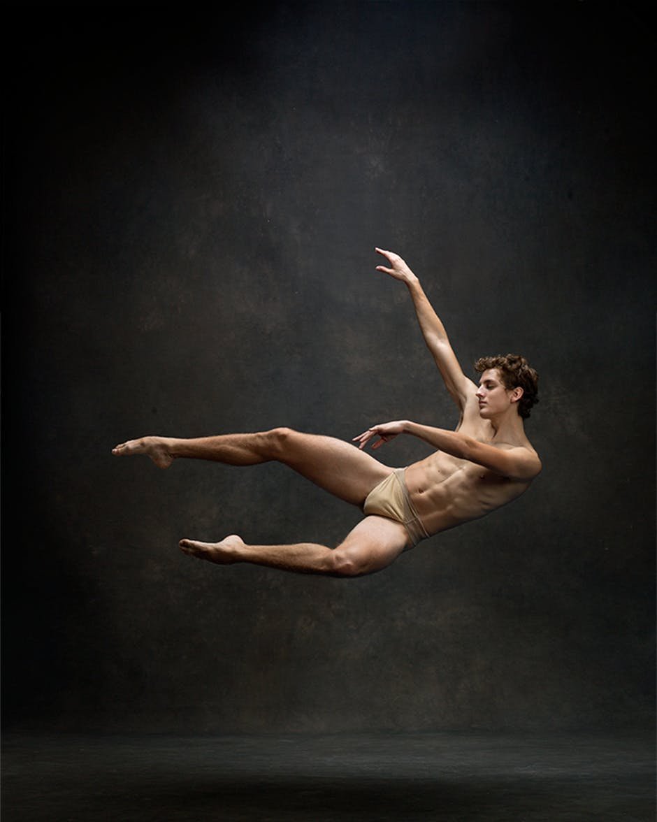 Jade dancer