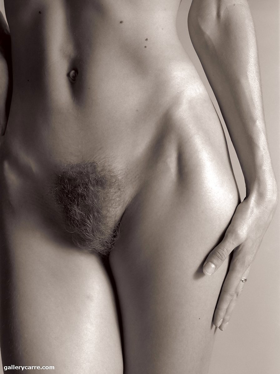 A convex female pubis