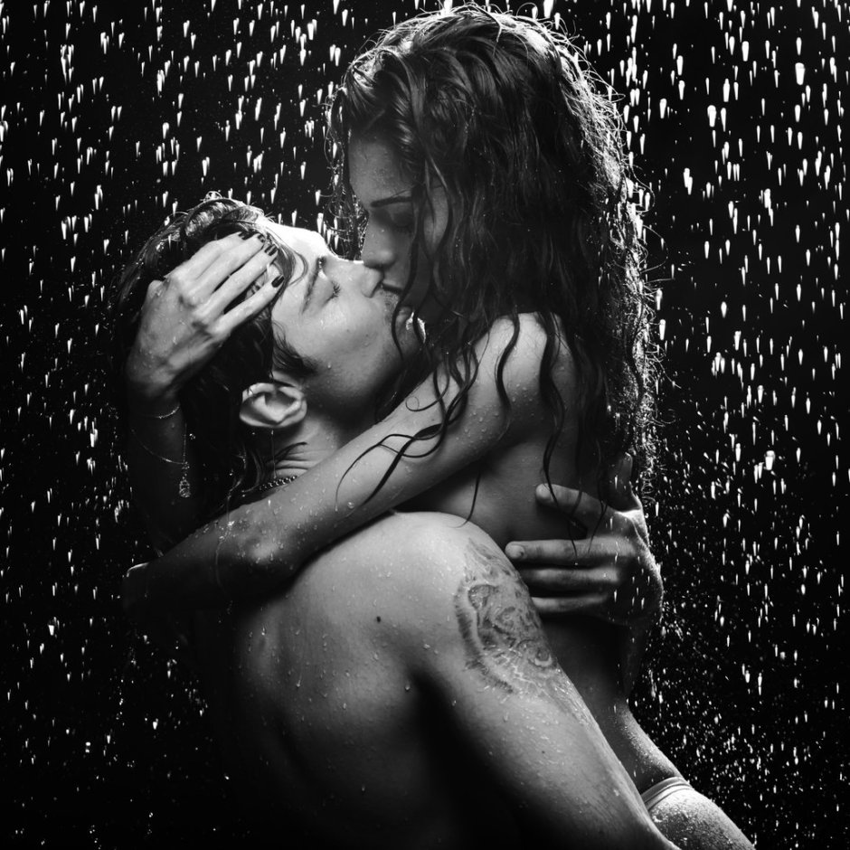 Kiss in the bath