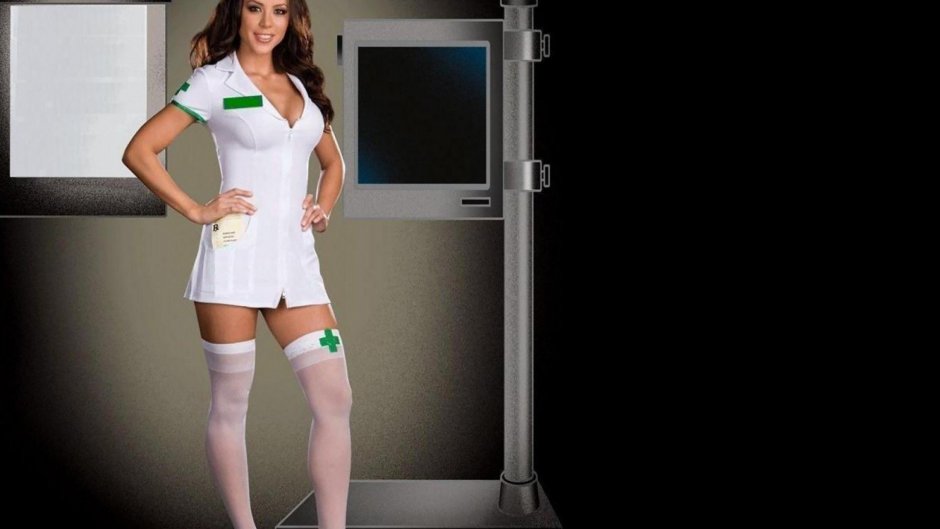 The nurse of the neckline