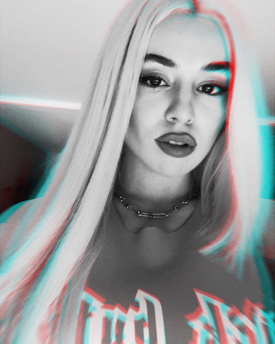 Ava Max singer
