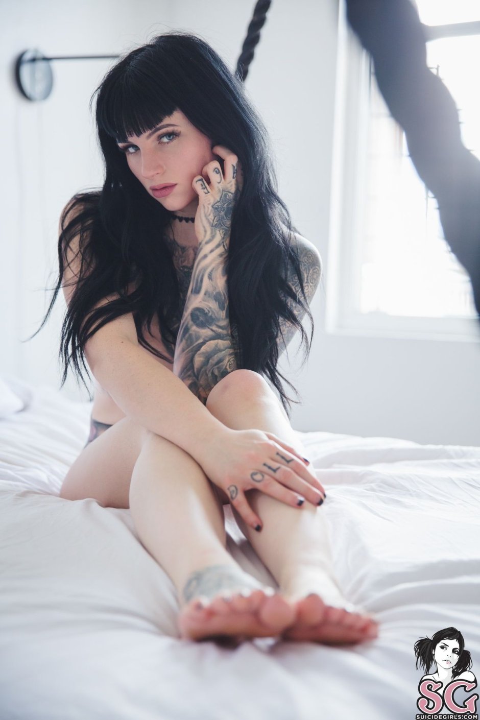 Suicide Girl Canary Ravenclaw