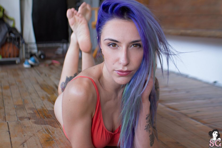 Sash suicide in linen