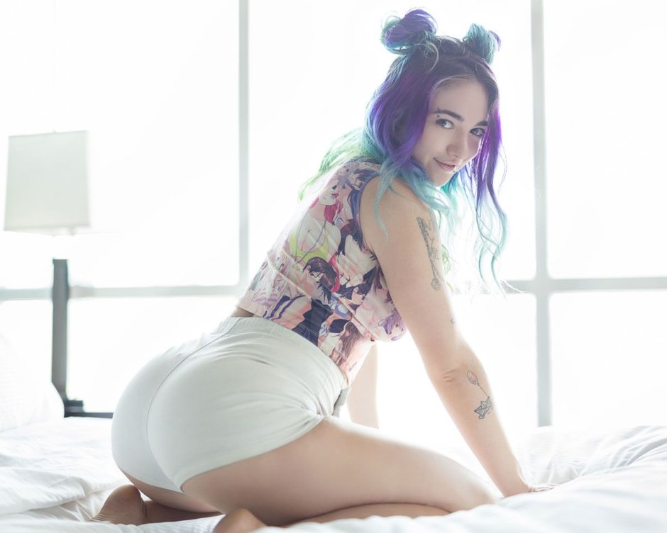 Suicide Girls Bella