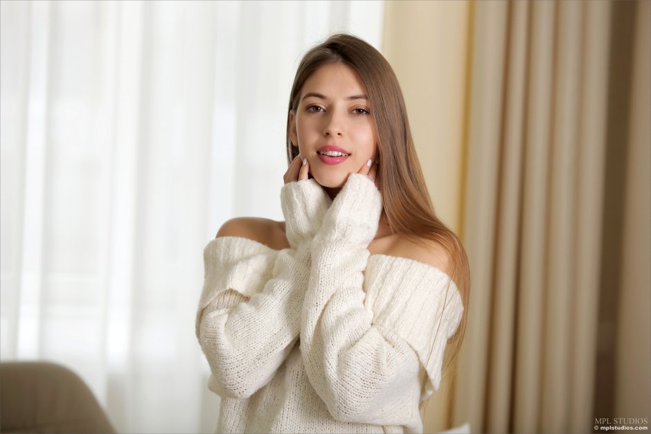 Ukrainian model Avery