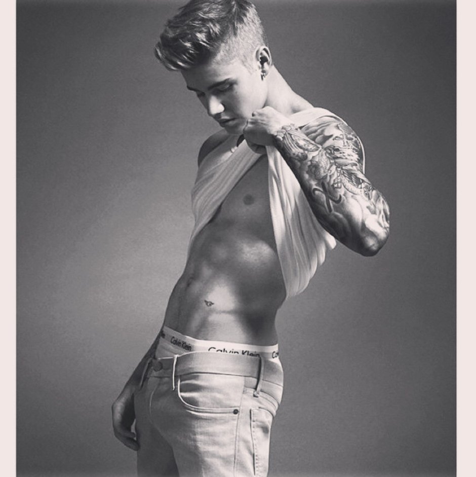 Justin Bieber in shorts Kelvin Klein photo shoot