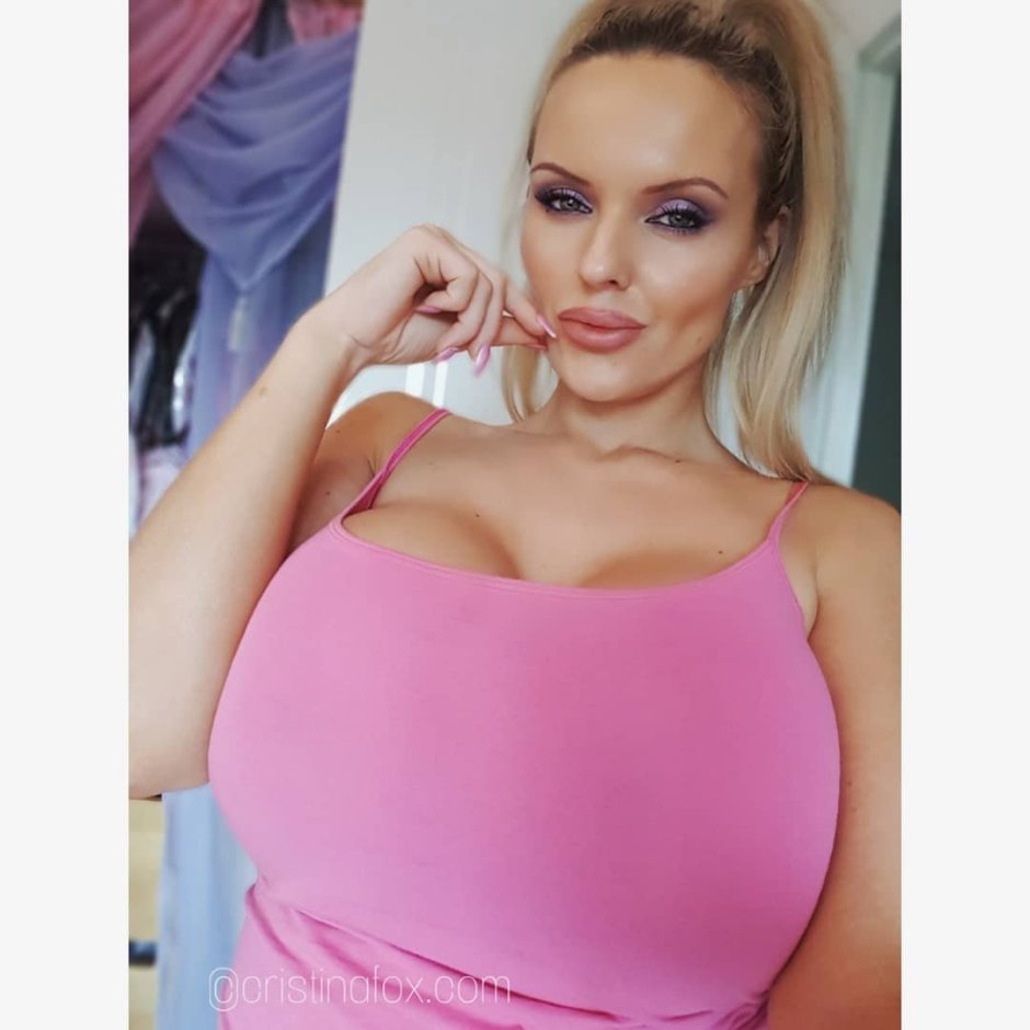 Christina Fox model