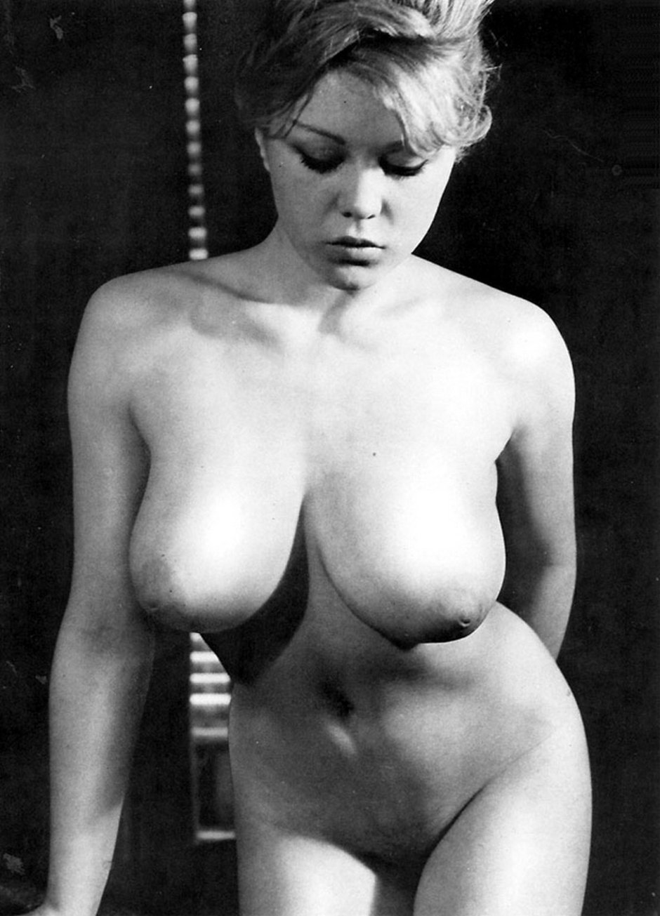 Naked retro pornstars