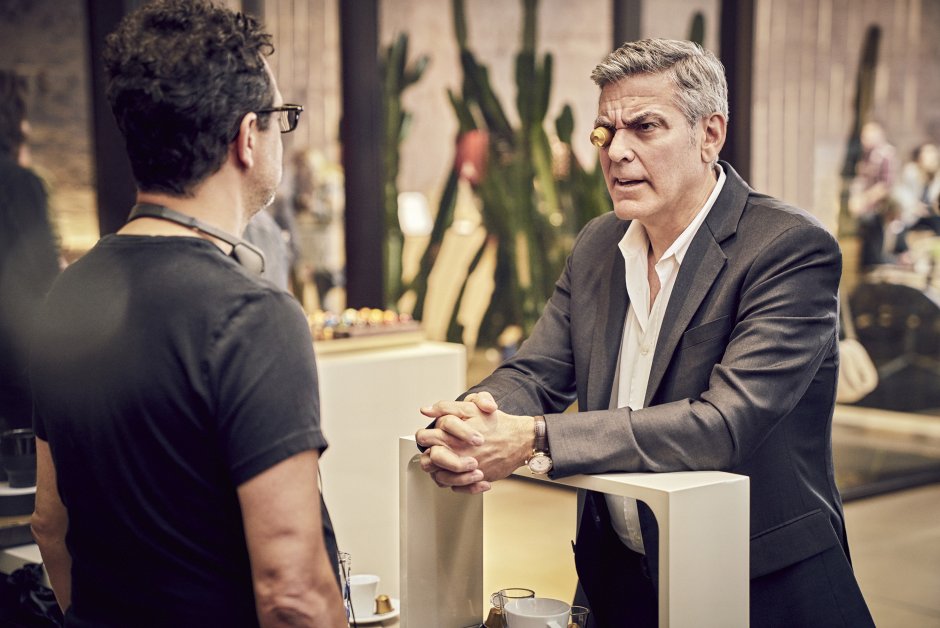 George Clooney chair rocking