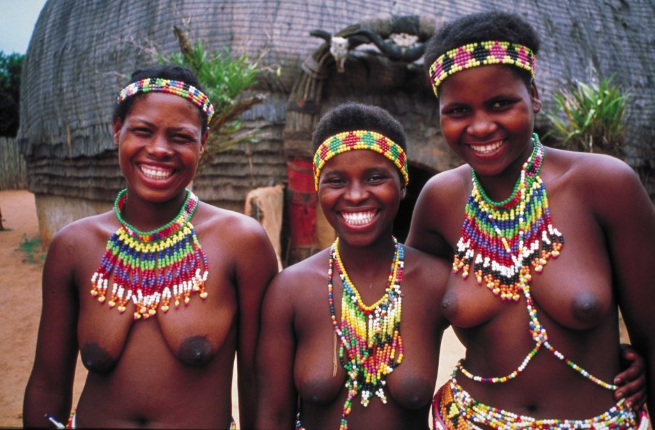 Naked women in the wild
