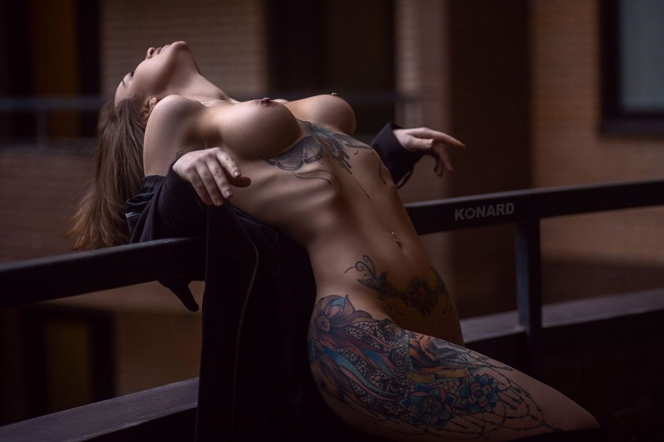 Anastasia Sneyova Nude model