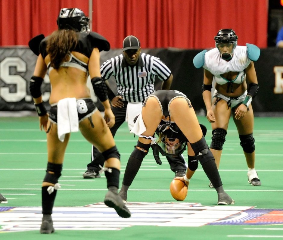 Lower underwear League of American football