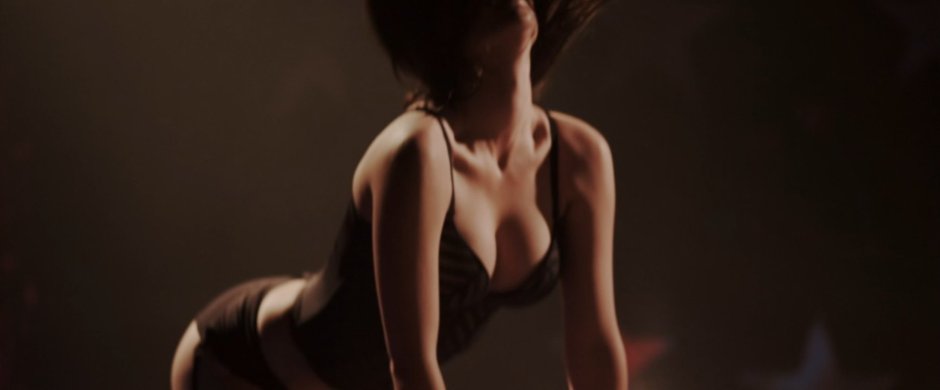 Catherine McFi Hot