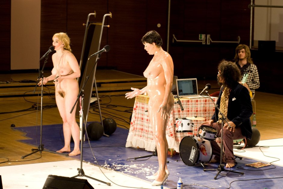 Brazilian Naked Theater