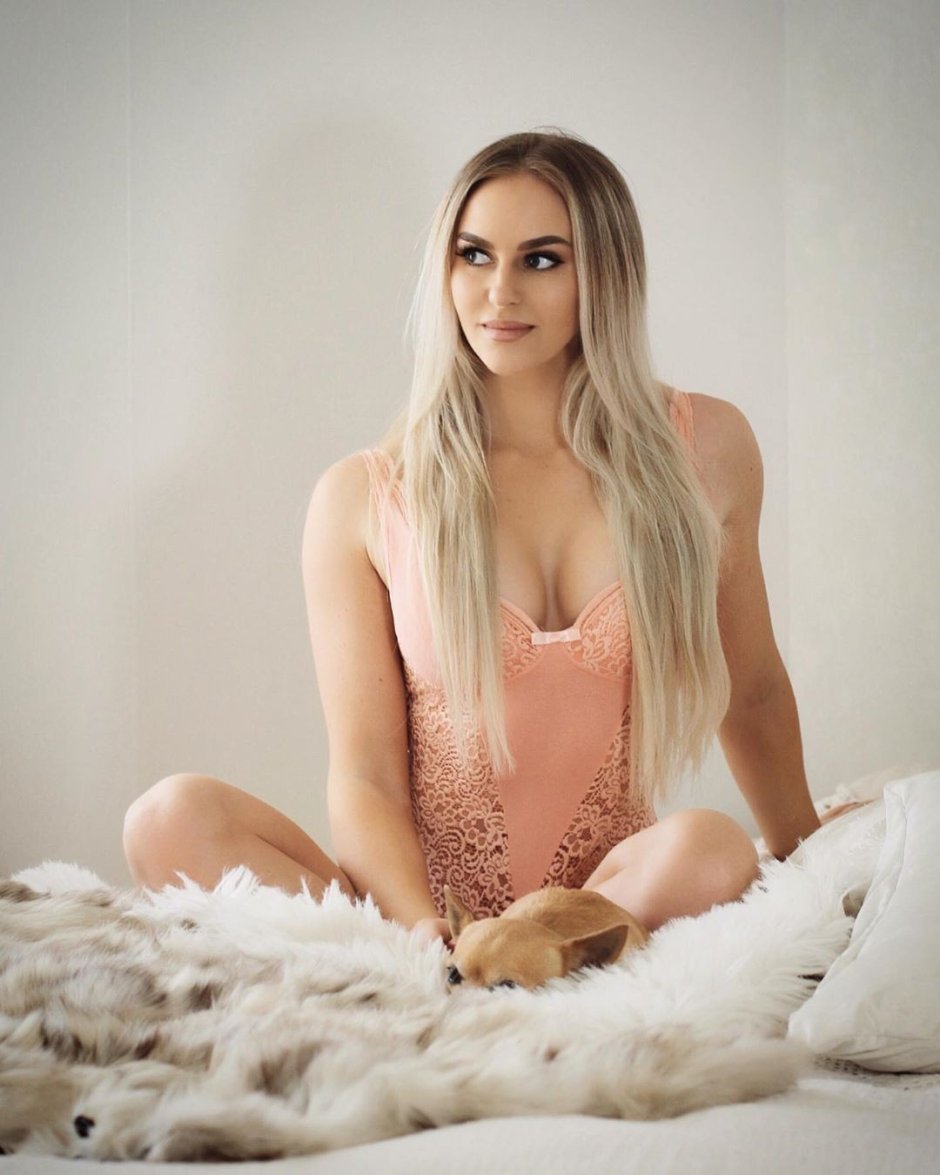 Swedish phytonyashka Anna nyström