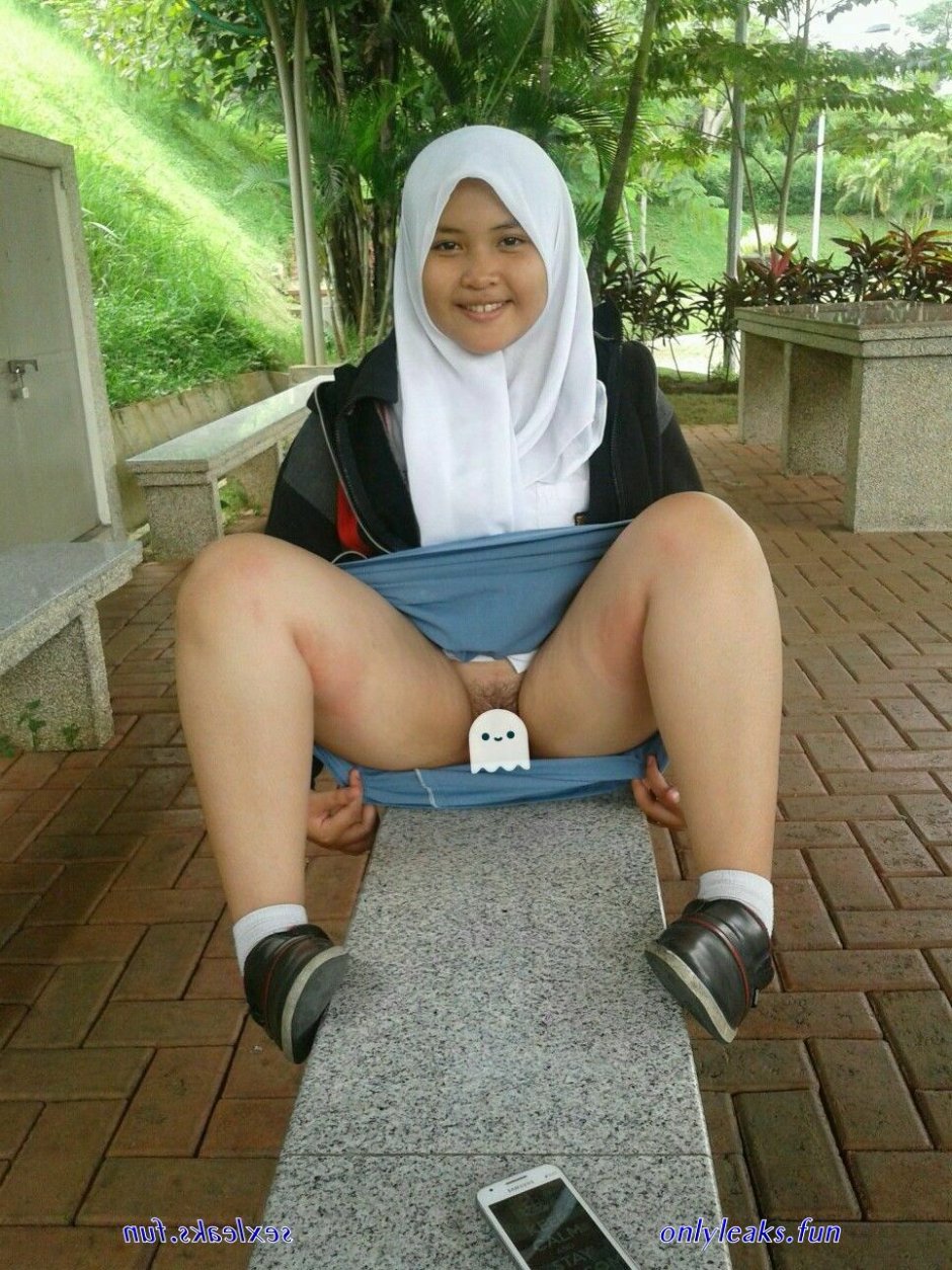 Muslims with big tits