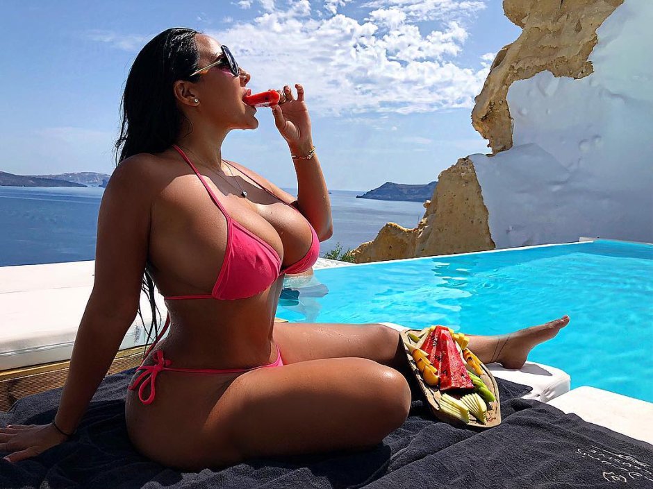 Kiara Mia 2020 swimsuit