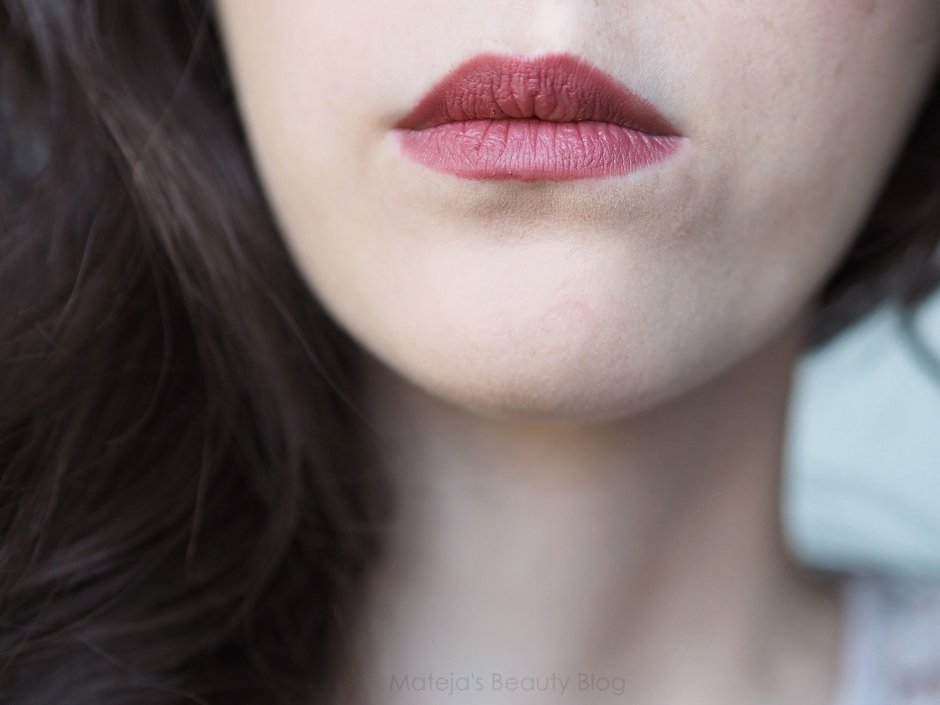 Lola Lips