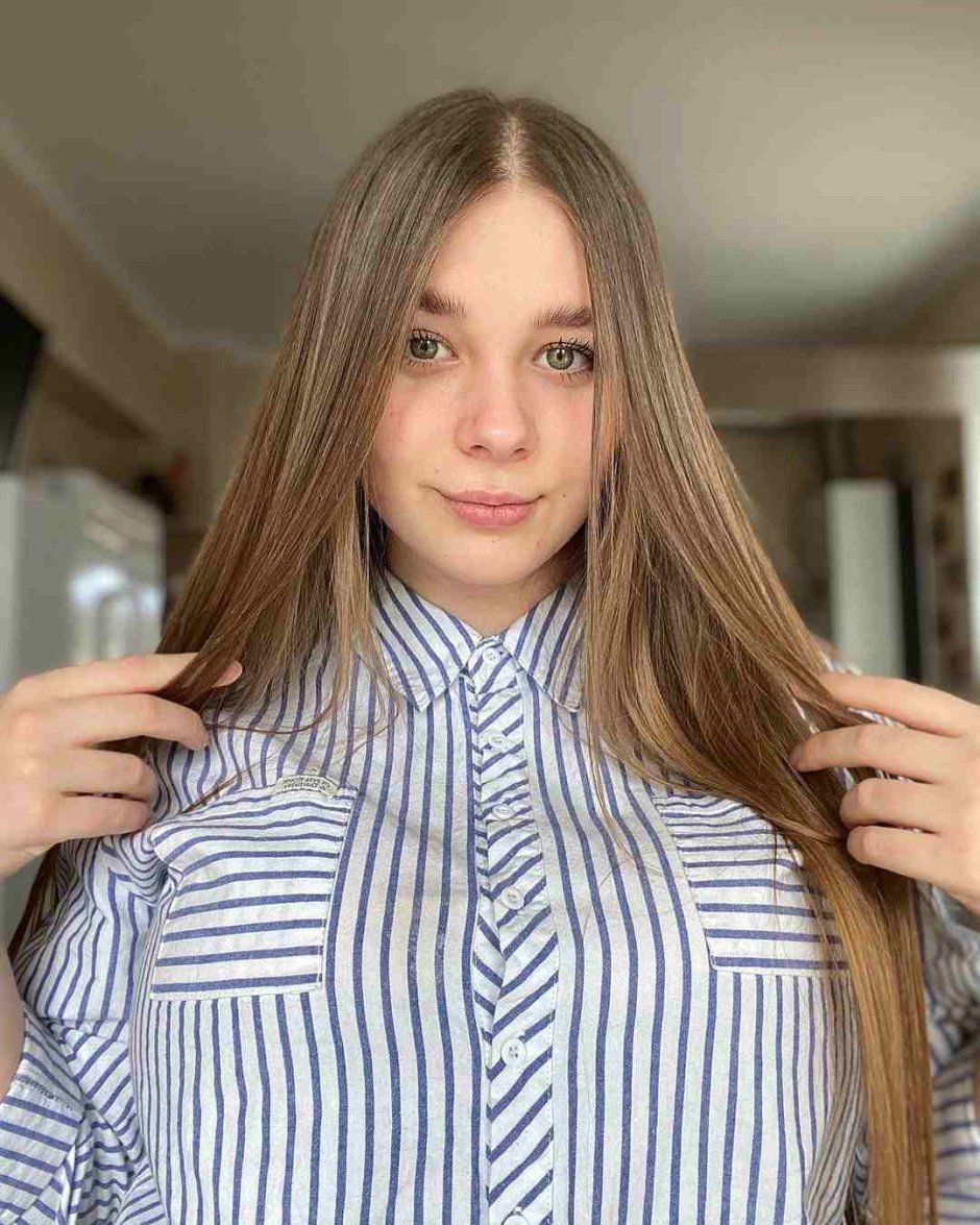 Lucy Laistner Anastasia Lozhkina 2020