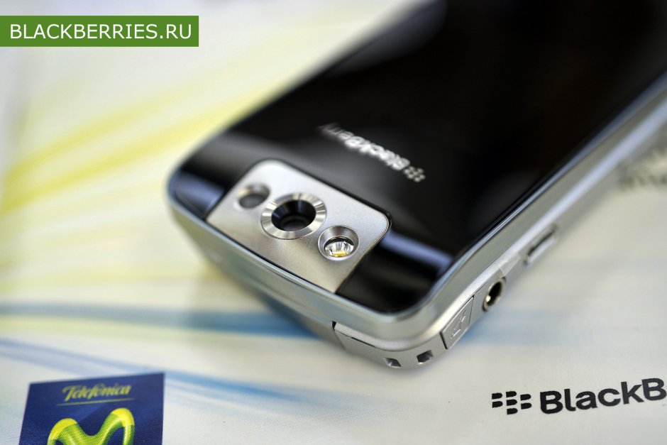 Blackberry Pearl 2006