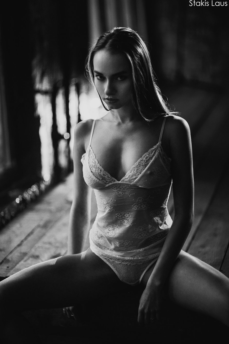 Model Milana Milana W4b