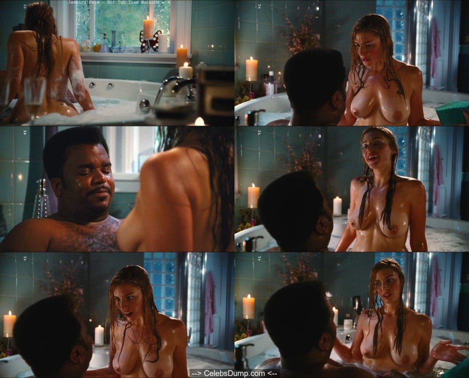 Jessica Maknami is naked