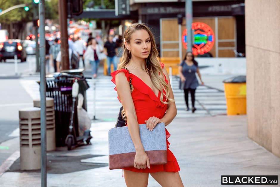 Thin blonde Naomi Woods