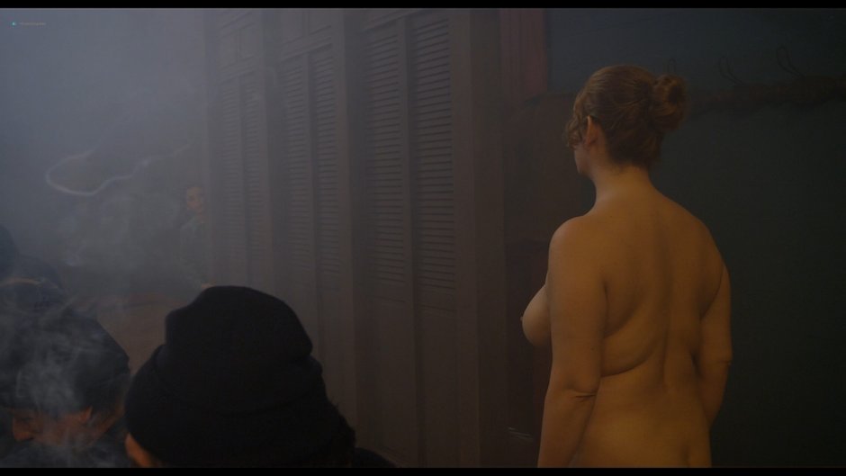 Naked wife Rita photo shoot