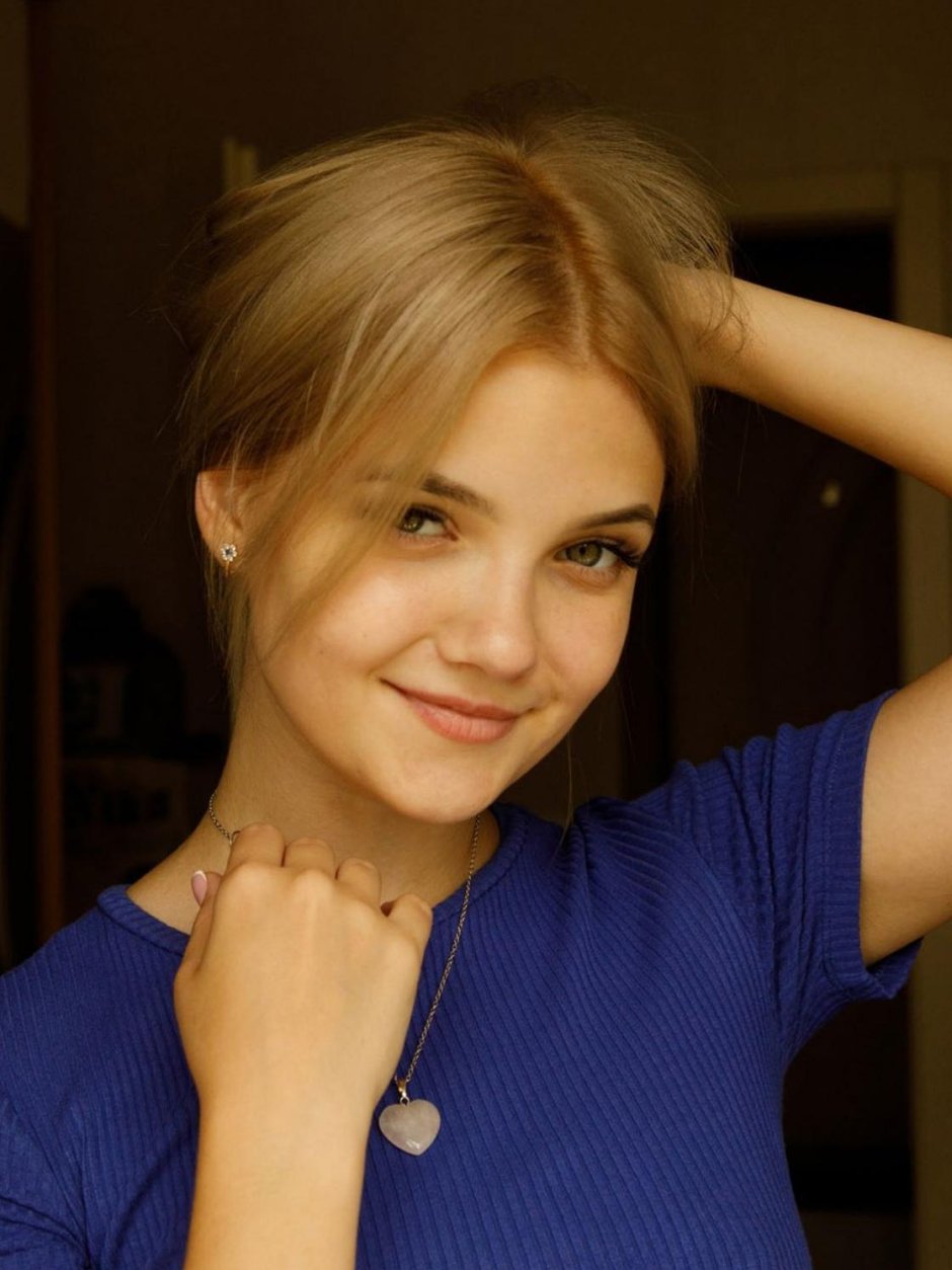 Viki Virgo Victoria Makarenko