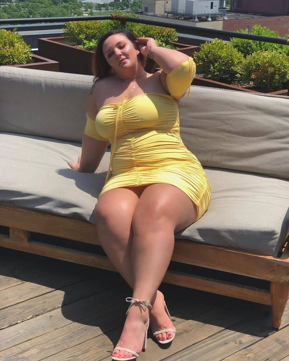 Women with thick thighs