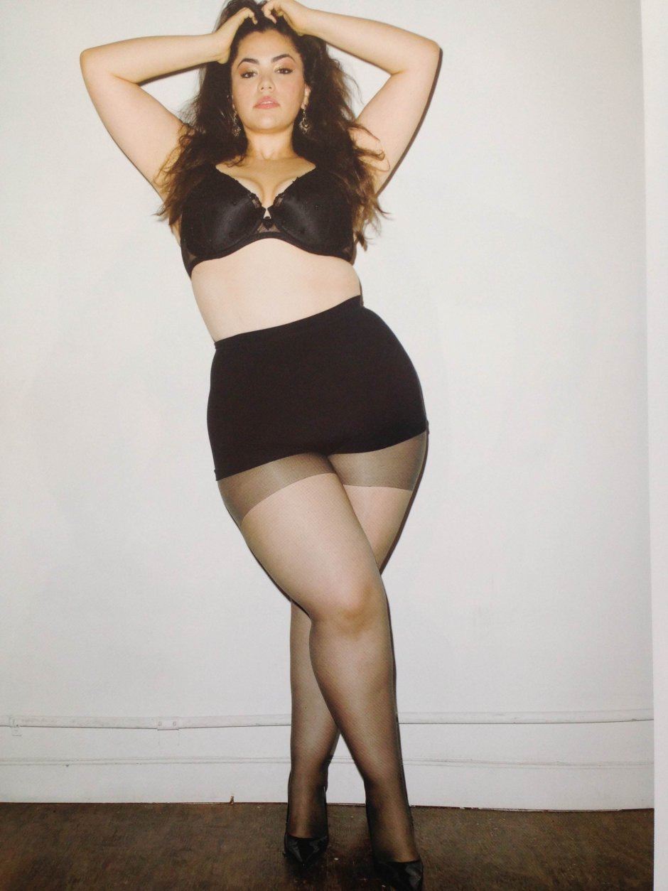 Magnificent model Nicole Zepeda
