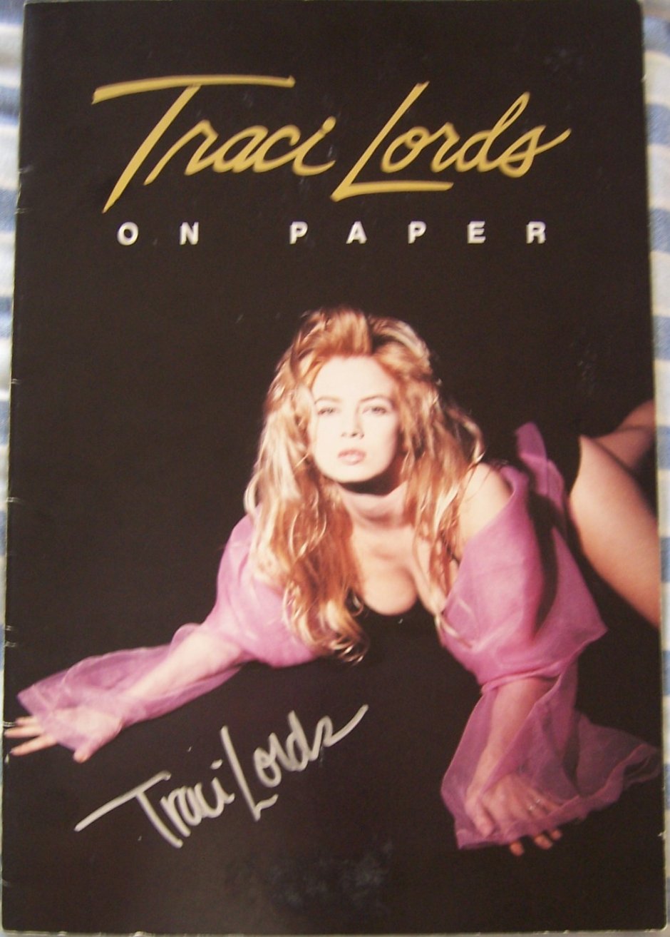 Tracy Lords (Nora Kuzm)