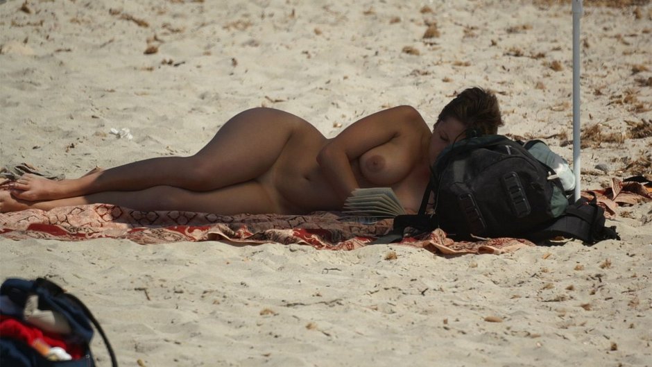 Girls on a nudian beach