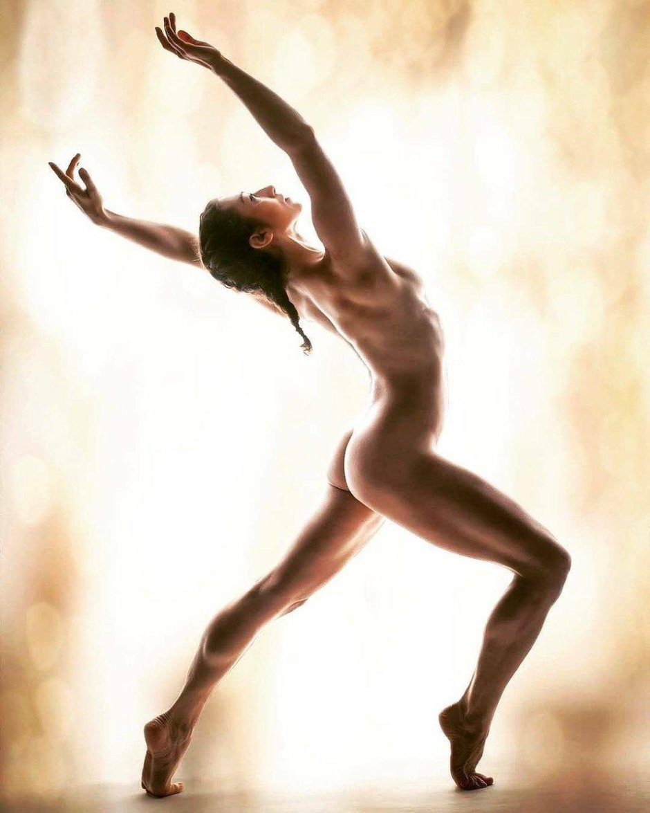 Erotic dancer