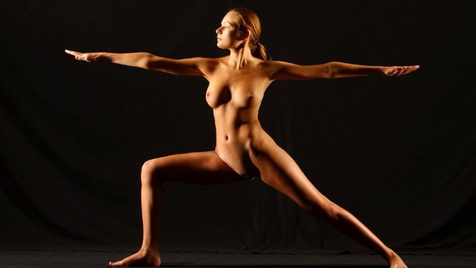 Beautiful naked dancers