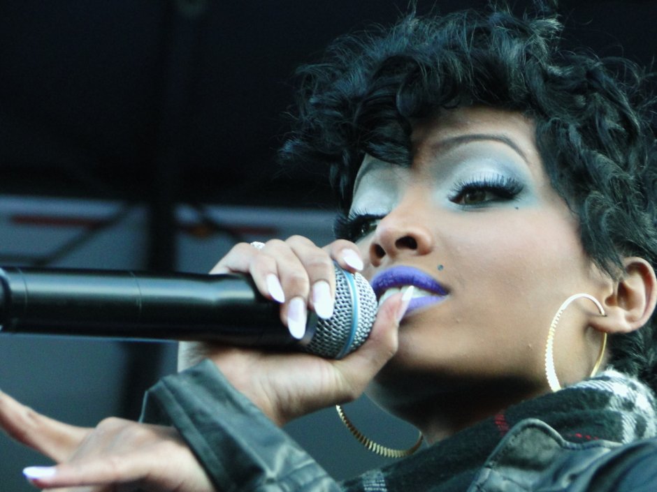 Lola Monroe photo