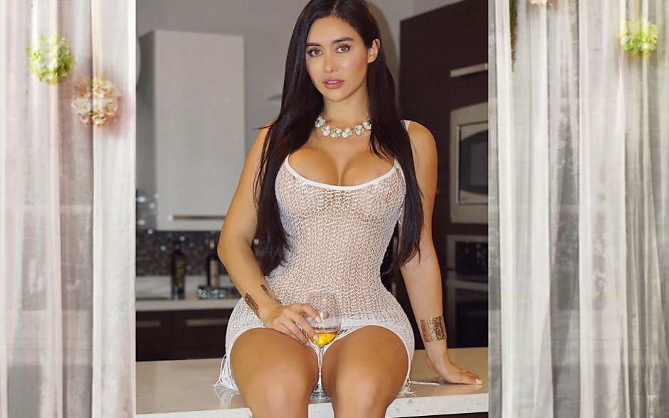 Joselin Kano Plah Naked