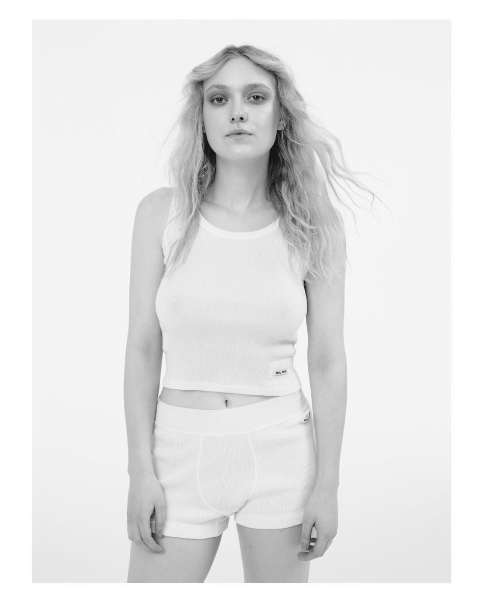 Dakota Fanning Pop