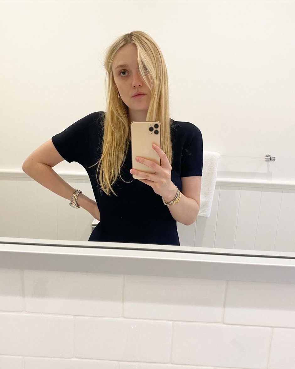 Dakota Fanning in stockings