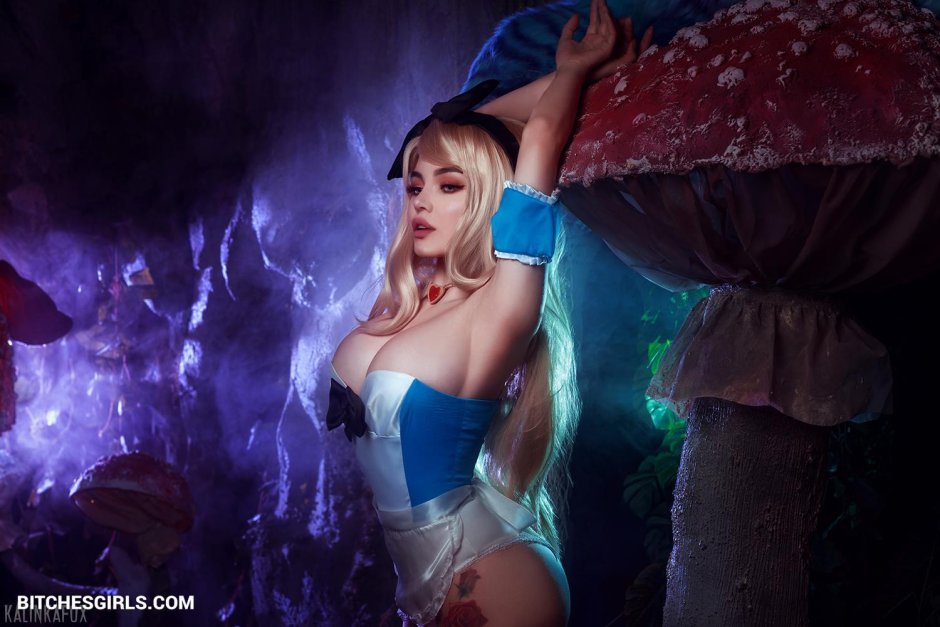 Christina Fink Ivy boobs