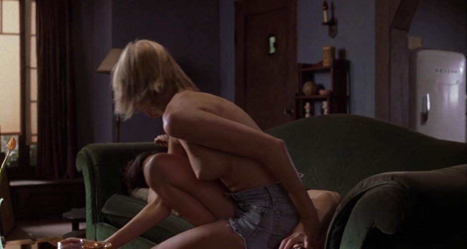 Naomi Watts erotic