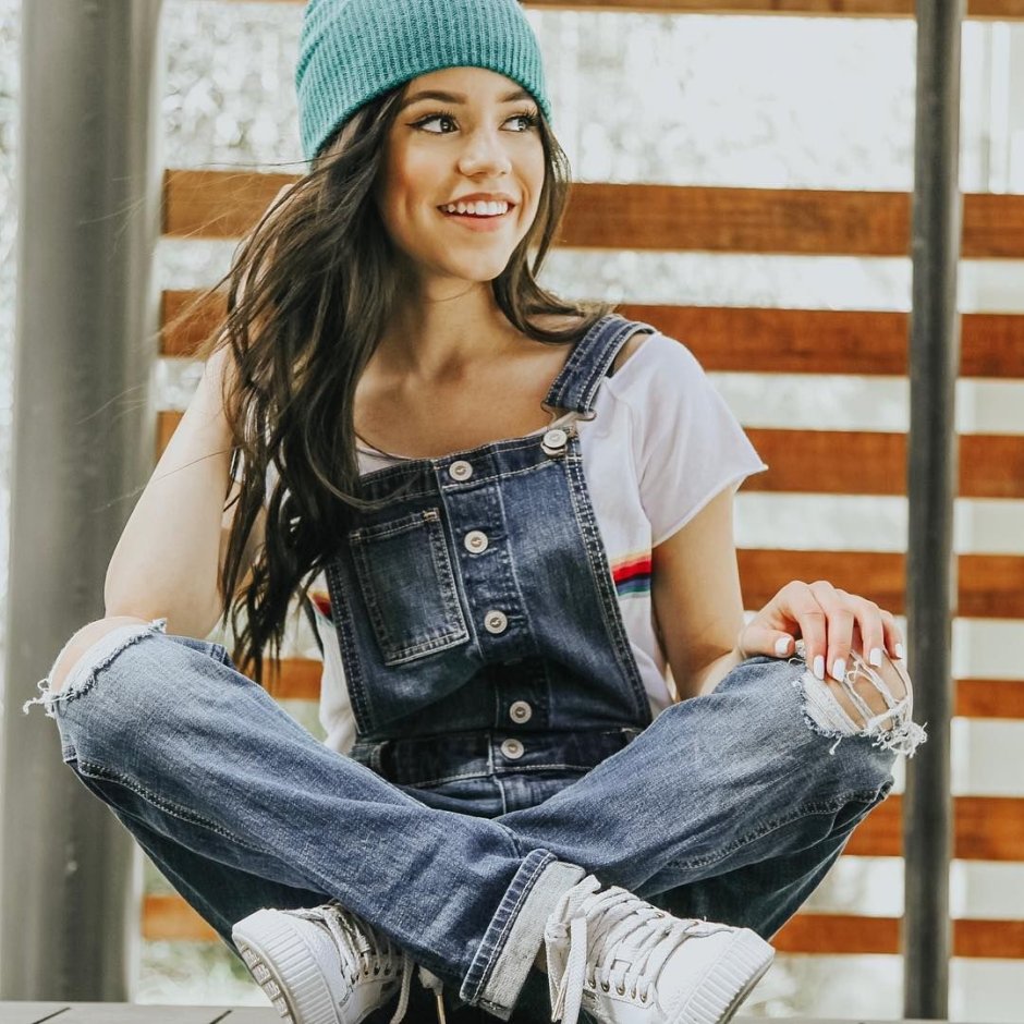 Jenna Ortega Venom