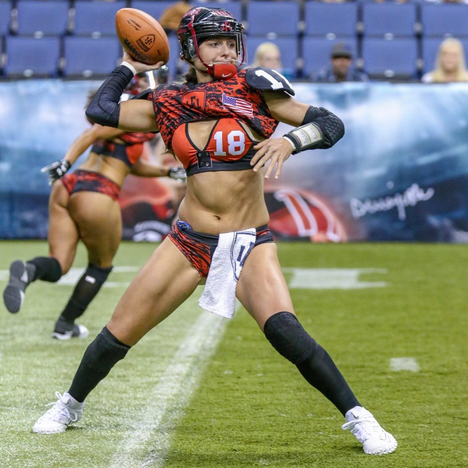 The most famous girls LFL